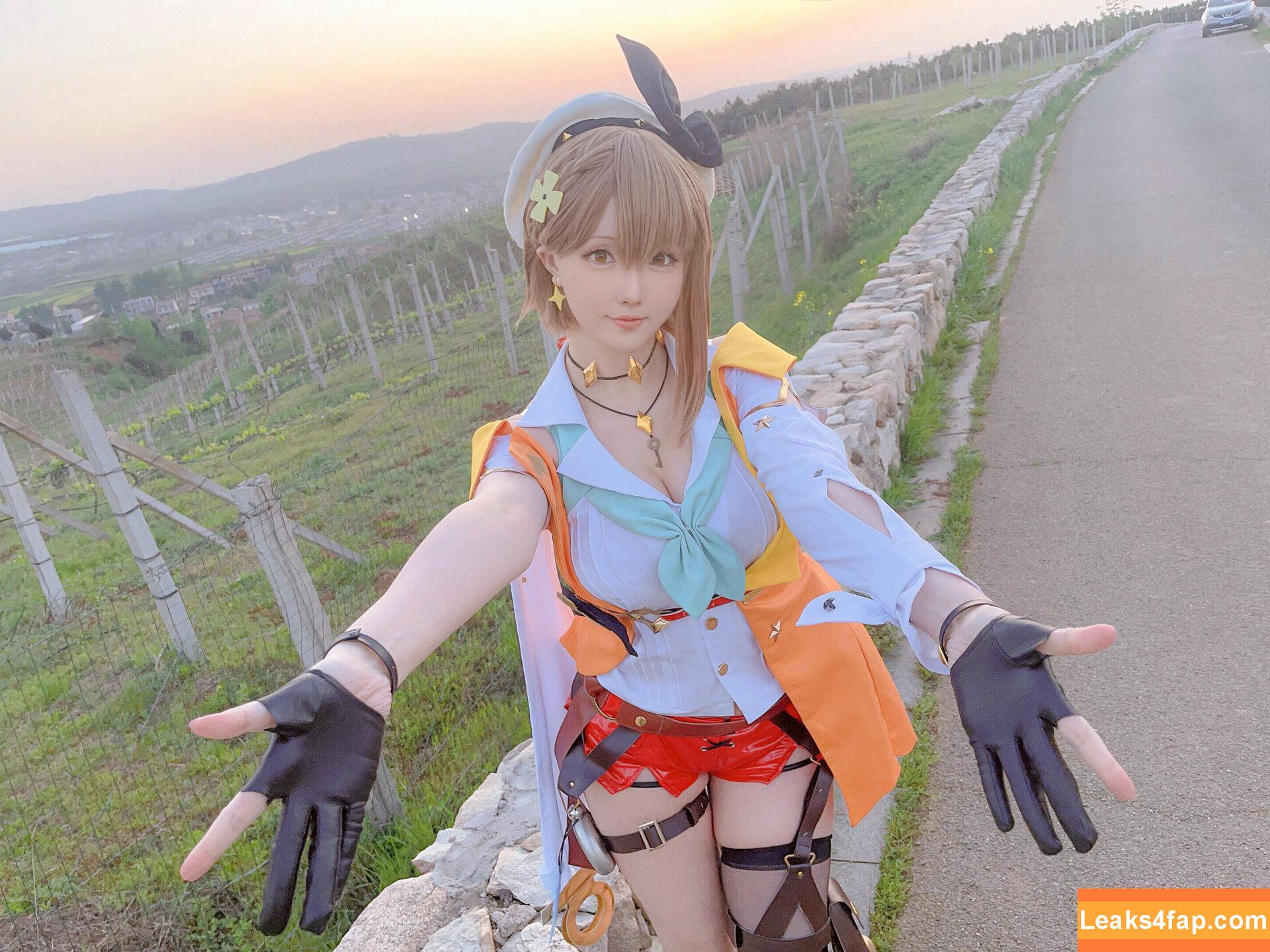 Hoshilily / hoshilily1 / hoshilily_cos / 星之迟迟 leaked photo photo #0410