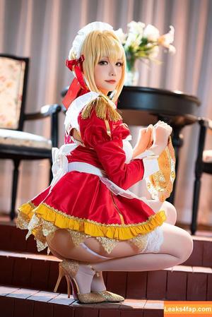 Hoshilily photo #0343