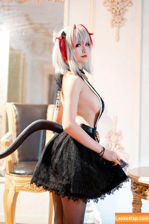 Hoshilily photo #0353