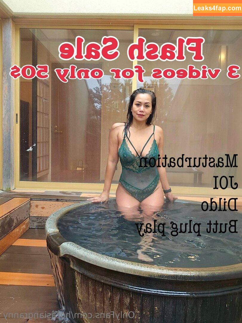 hotasiangranny / stillsexy_granny leaked photo photo #0100