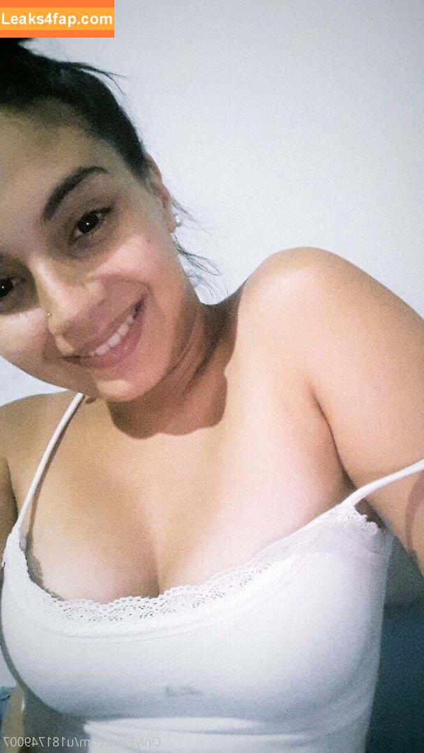 hotbrunette06 /  leaked photo photo #0003