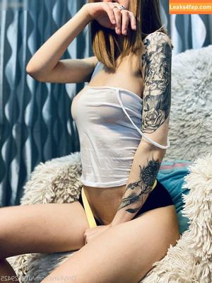 Hotfallingdevil photo #0119