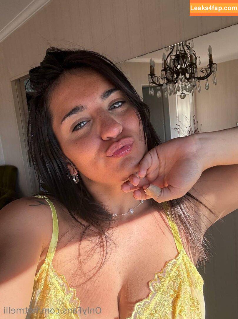 hotmelli / hotmello_labs leaked photo photo #0014