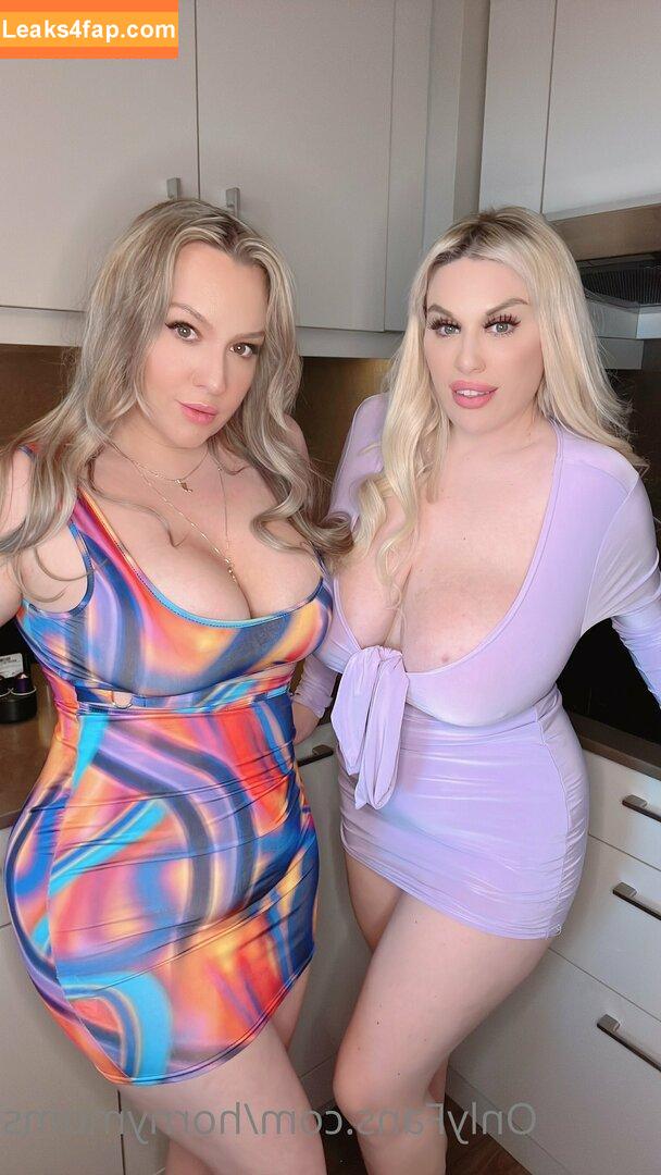 hotmomlove / Lilly and penny / hotmomlovex leaked photo photo #0218