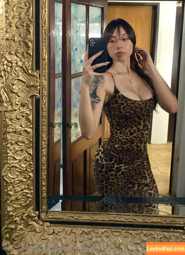 hotperson222 / Jasmine / jez132219 leaked photo photo #0094