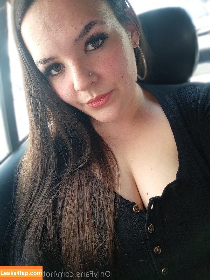 hottbrunettee / ___brunettes___ leaked photo photo #0001