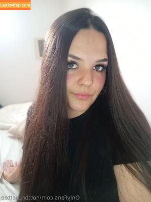 hottbrunettee photo #0022