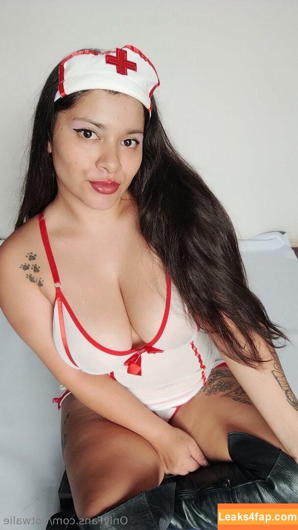 hotwalie / hot_wila_media leaked photo photo #0018