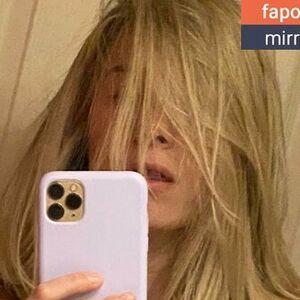 hotwife_blondee photo #0019