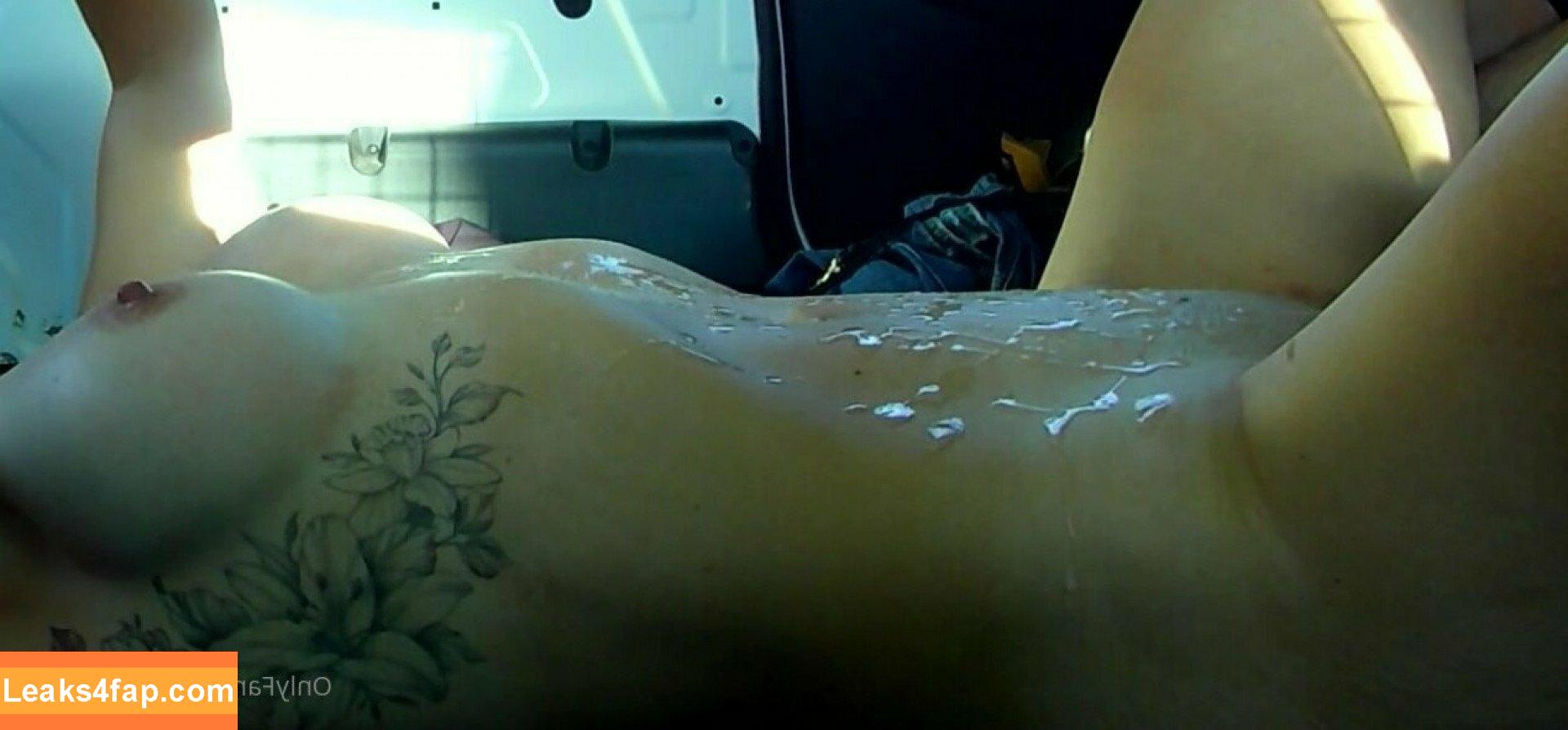 Hotwife / Sexwife from mysw.info / realhotwife4u leaked photo photo #0031