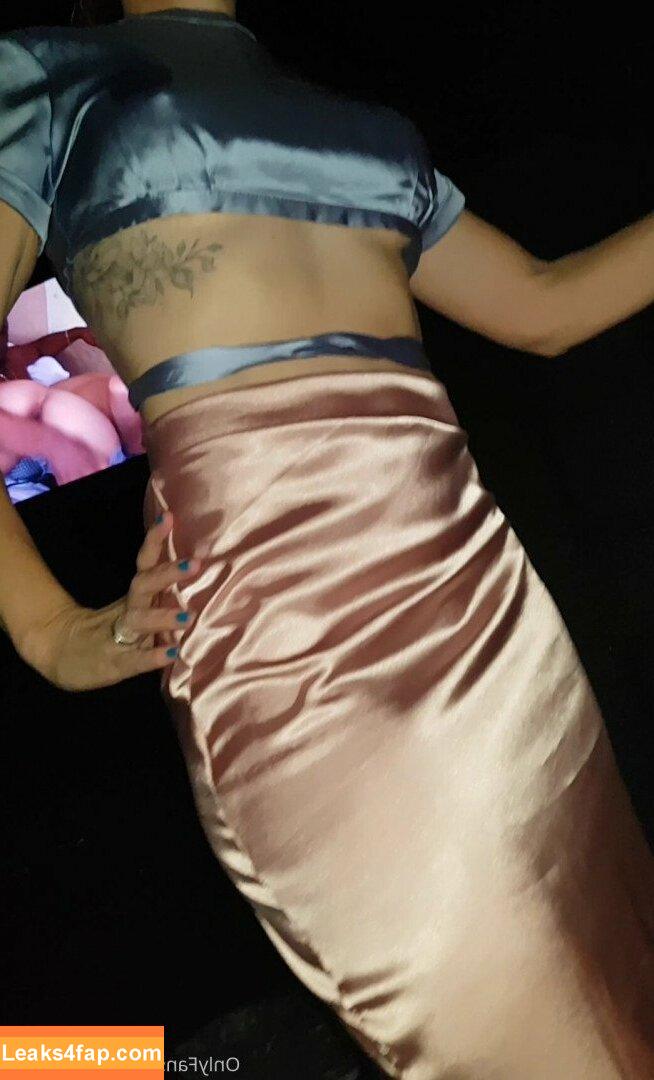 Hotwife / Sexwife from mysw.info / realhotwife4u leaked photo photo #0038