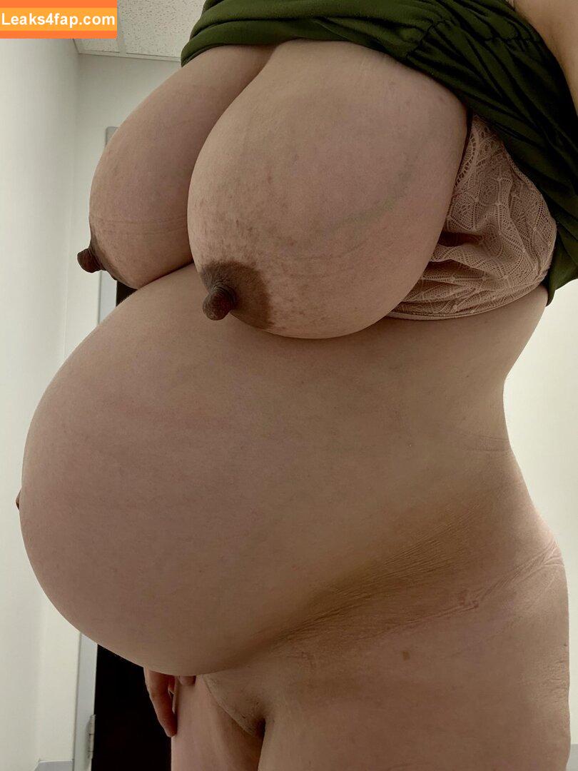 Housewife Hazel / HousewifeHazel / https: leaked photo photo #0109