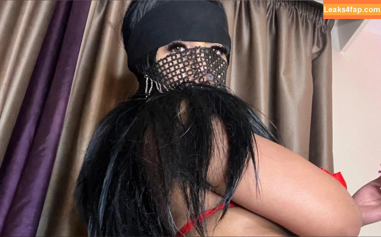 Huda69010 /  leaked photo photo #0005