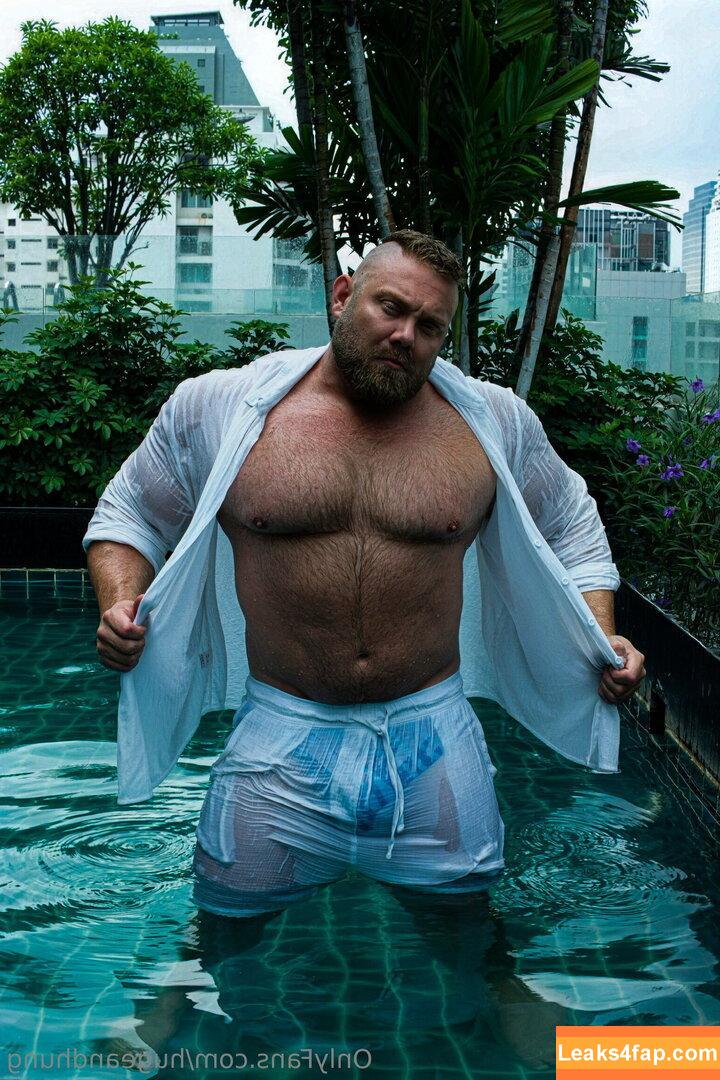 hugeandhung / huge.and.hung leaked photo photo #0237