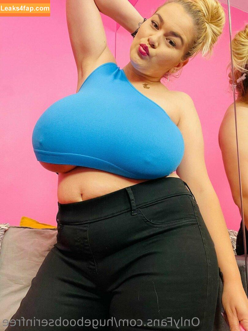 hugeboobserinfree /  leaked photo photo #0082