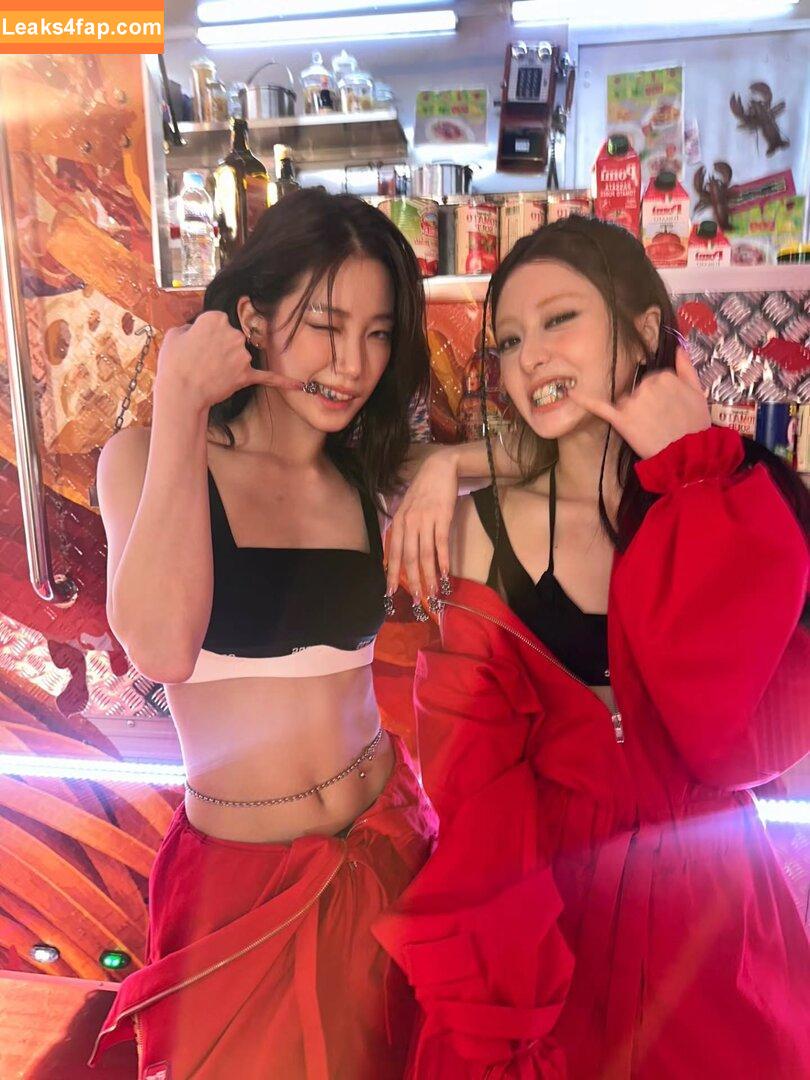 Huh Yunjin 허윤진 / LESSERAFIM / jenaissante leaked photo photo #0145