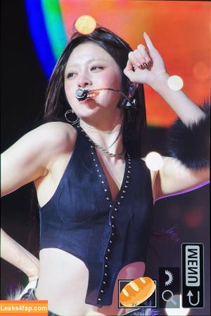 Huh Yunjin 허윤진 фото #0163