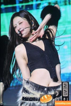 Huh Yunjin 허윤진 фото #0168