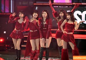 Huh Yunjin 허윤진 photo #0213