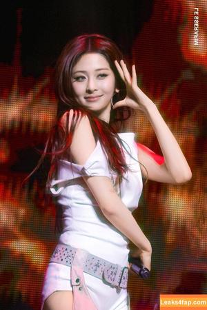 Huh Yunjin 허윤진 photo #0245