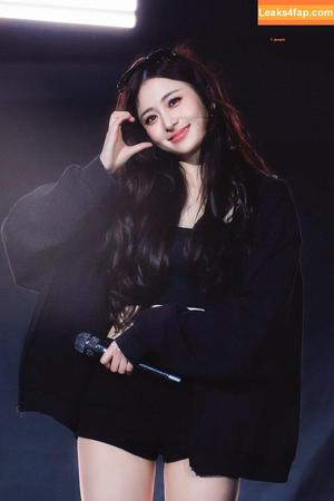 Huh Yunjin 허윤진 photo #0249