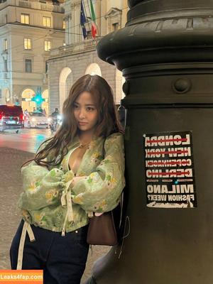 Huh Yunjin 허윤진 photo #0260