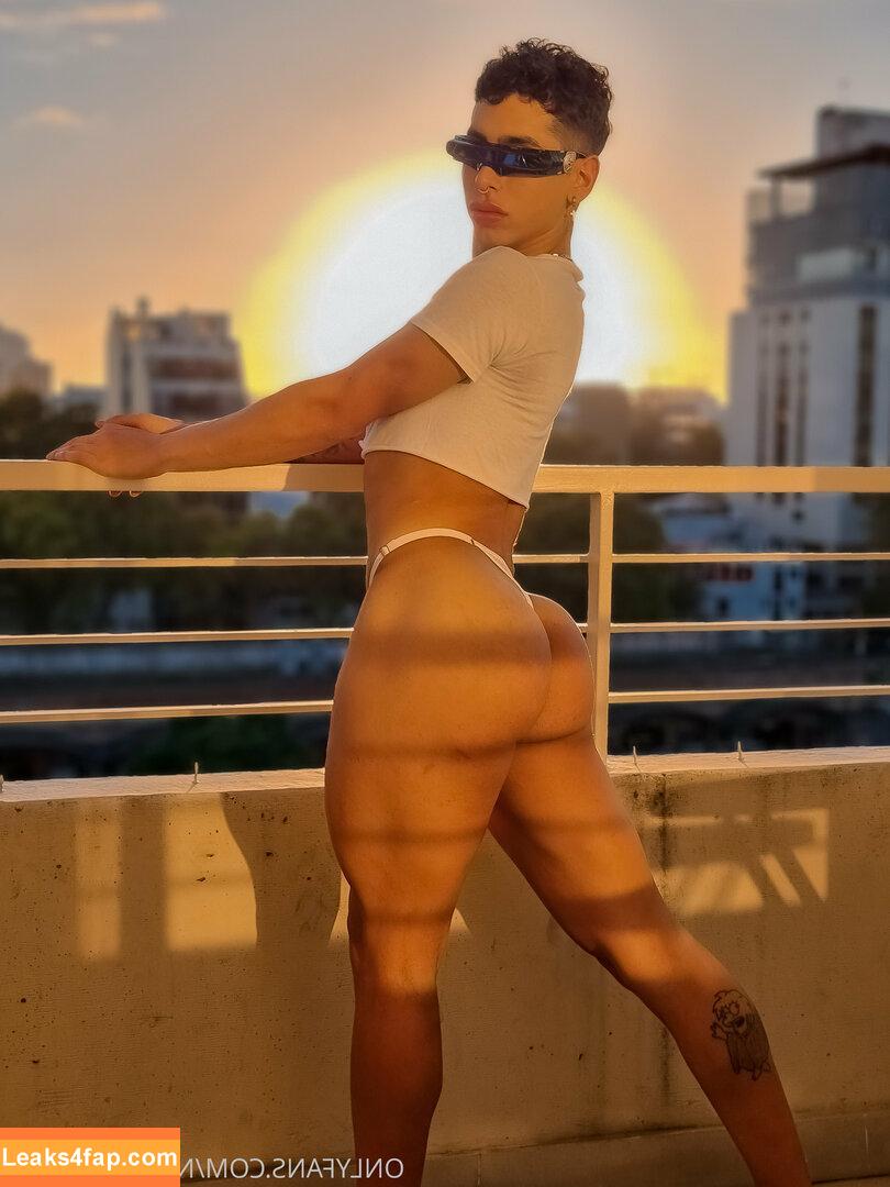 hungbratz /  leaked photo photo #0040