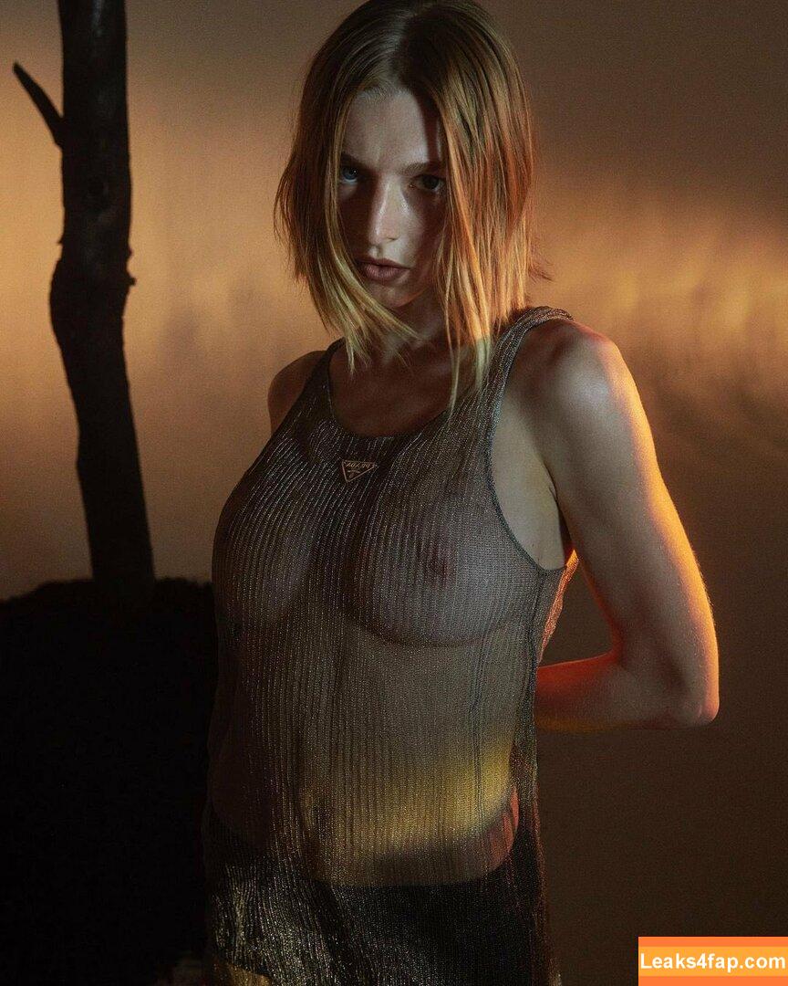 Hunter Schafer / hunterschafer leaked photo photo #0021