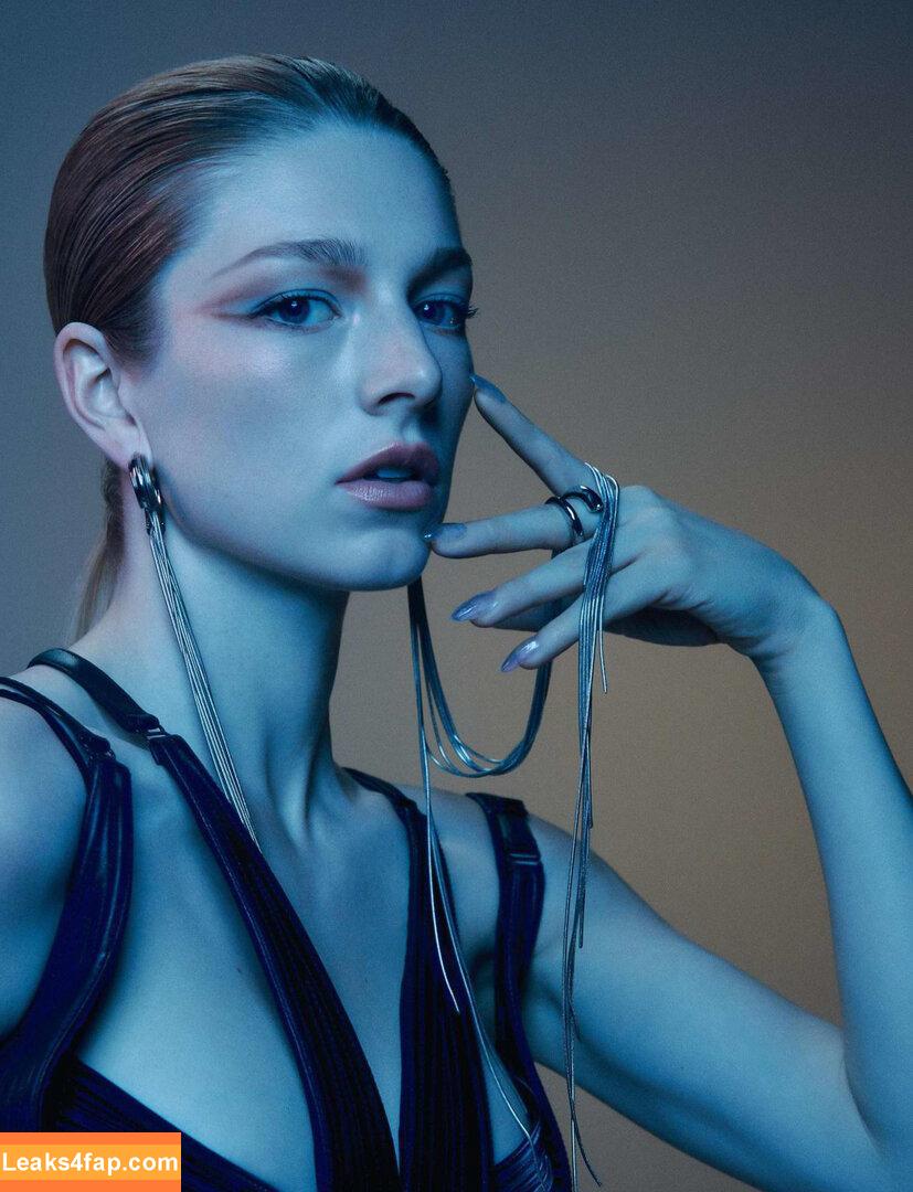 Hunter Schafer / hunterschafer leaked photo photo #0027