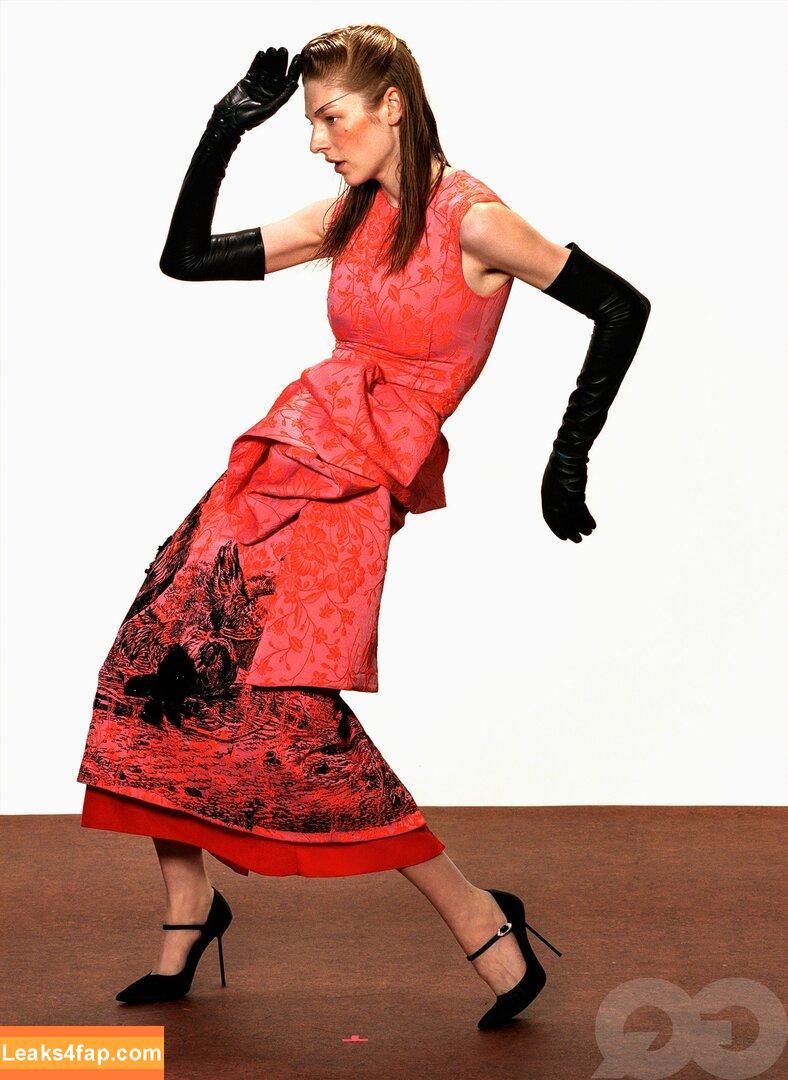 Hunter Schafer / hunterschafer leaked photo photo #0166