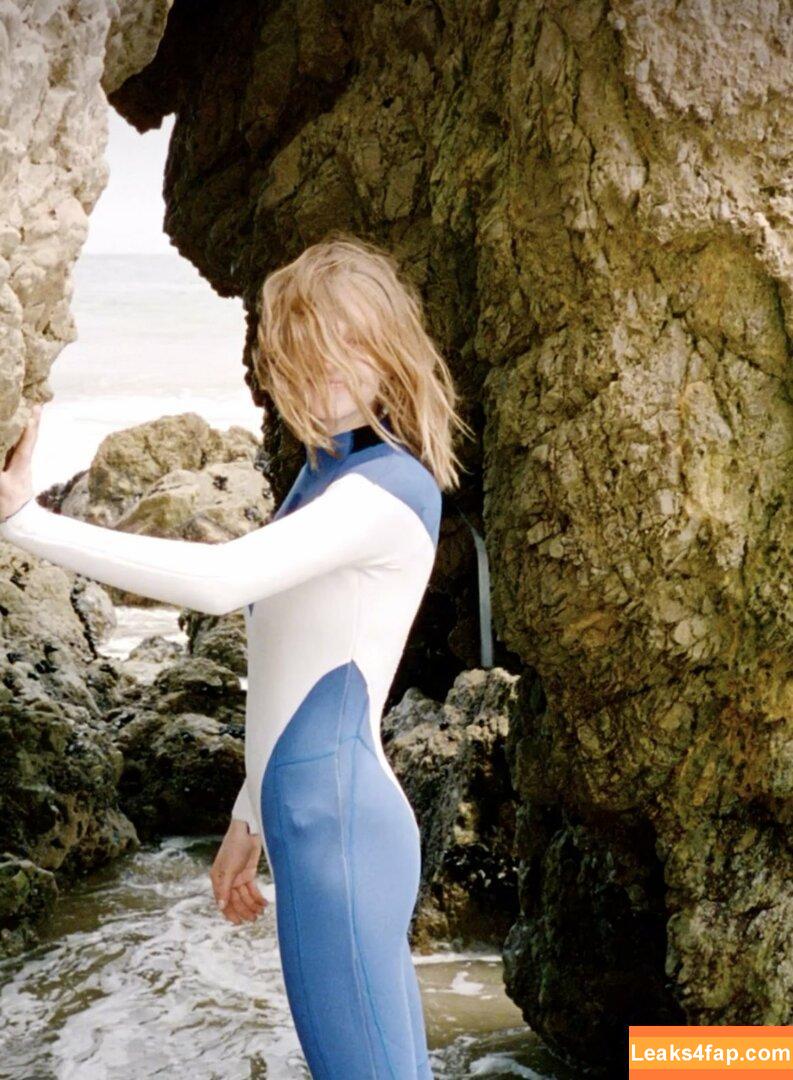 Hunter Schafer / hunterschafer leaked photo photo #0176