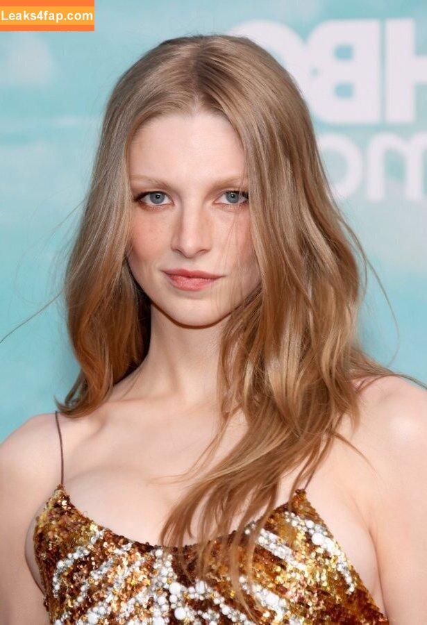 Hunter Schafer / hunterschafer слитое фото фото #0654
