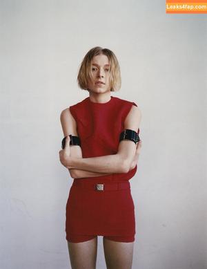 Hunter Schafer photo #0002