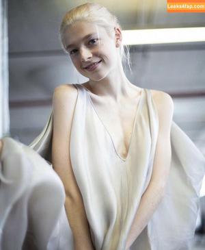 Hunter Schafer photo #0046