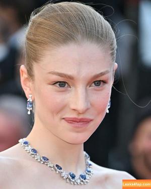 Hunter Schafer photo #0206