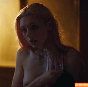 Hunter Schafer photo #0282