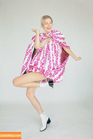 Hunter Schafer photo #0303