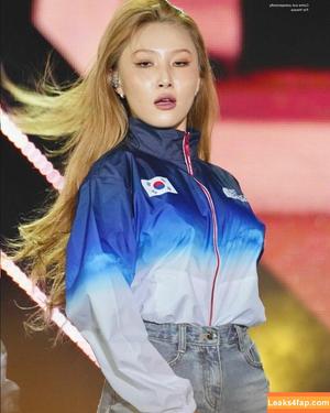 Hwasa photo #0124