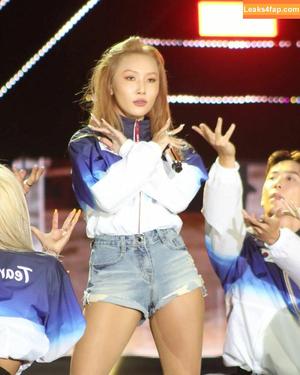 Hwasa photo #0129