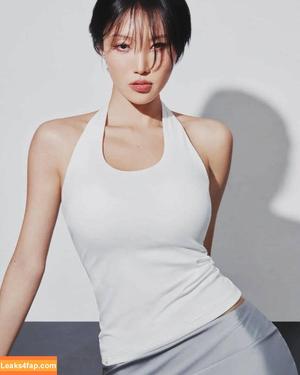 Hwasa photo #0213