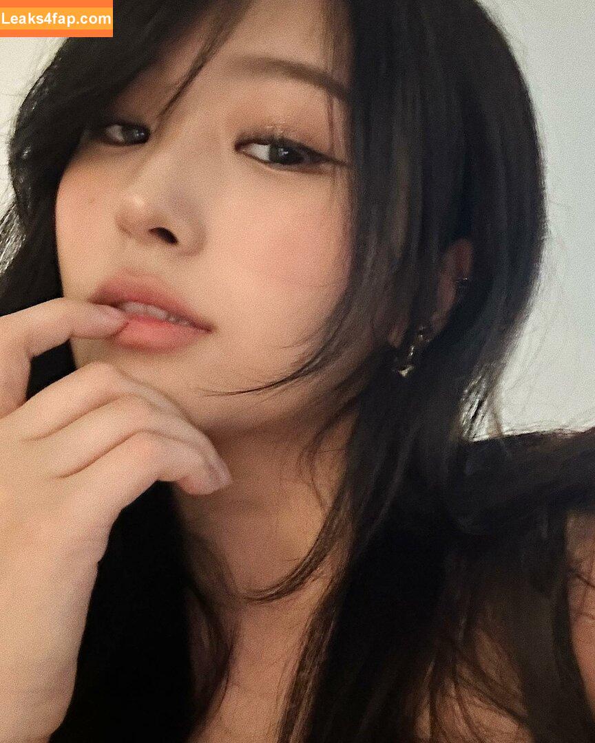 Hyoon / Aikuros leaked photo photo #0095