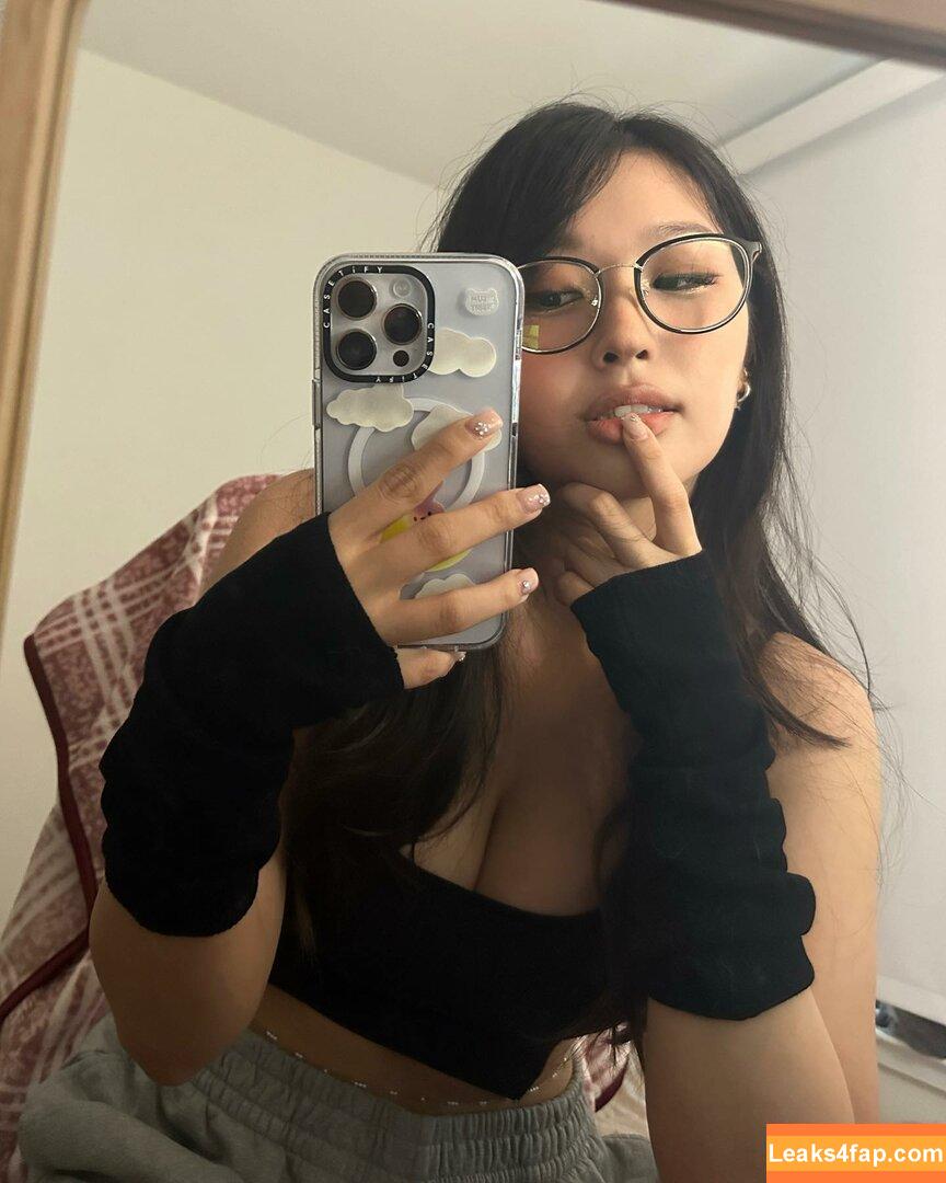 Hyoon / Aikuros leaked photo photo #0103