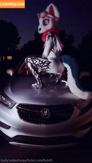 hyperbabecyber photo #0064
