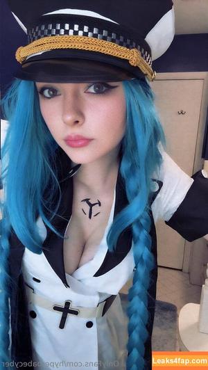 hyperbabecyber photo #0067