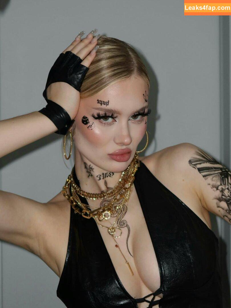 i_am_doshik / Dasha Doshik / doshikgasai leaked photo photo #0146