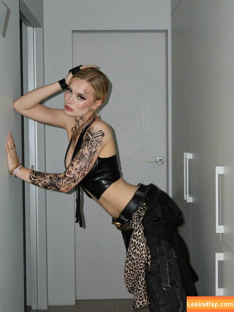 i_am_doshik / Dasha Doshik / doshikgasai leaked photo photo #0149