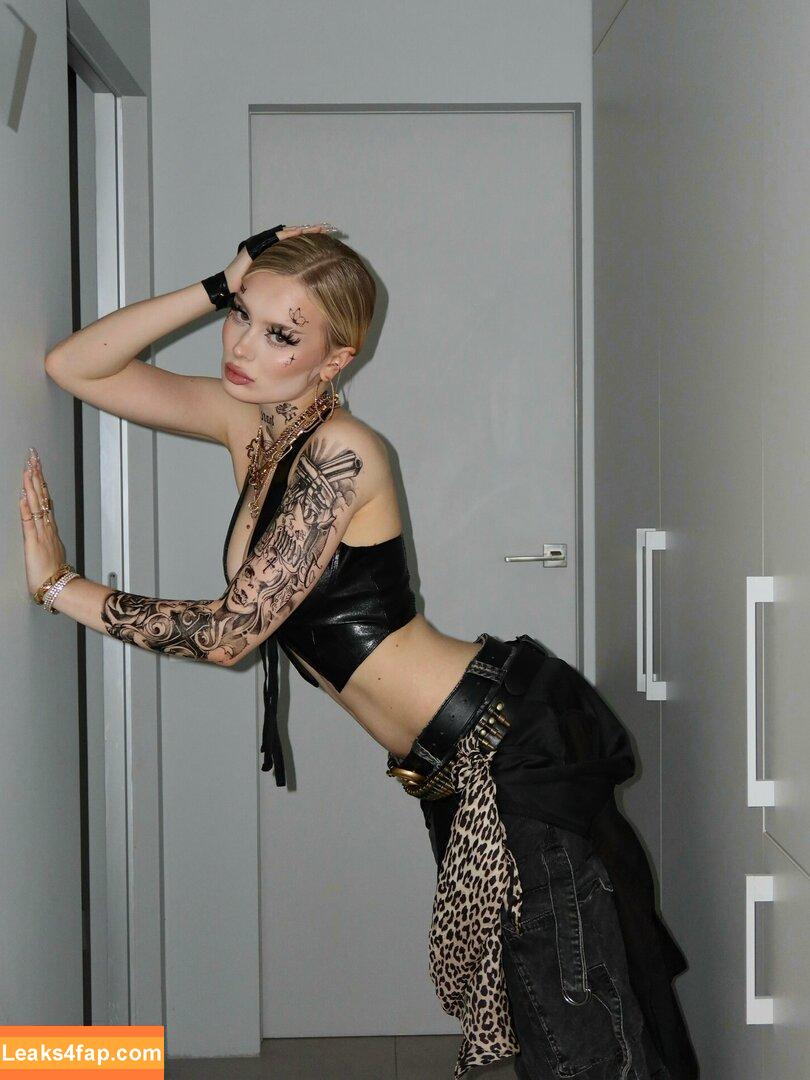 i_am_doshik / Dasha Doshik / doshikgasai leaked photo photo #0171