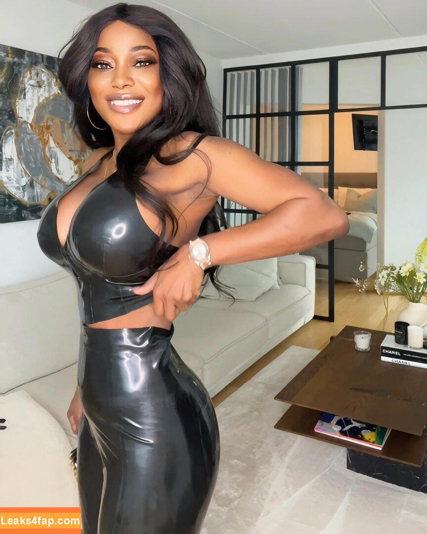 i_heart_whitney /  leaked photo photo #0004