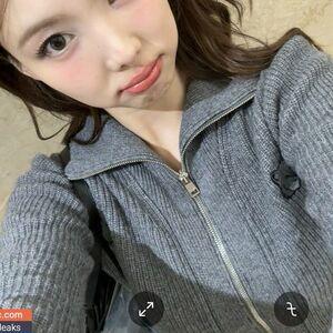 I’m Nayeon photo #0014