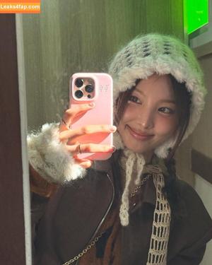 I’m Nayeon photo #0022